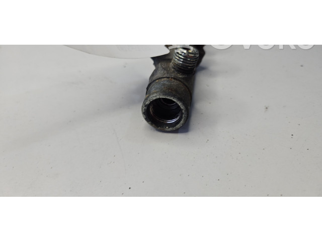 Топливная рампа 7795514   BMW 3 E90 E91   для двигателя M57