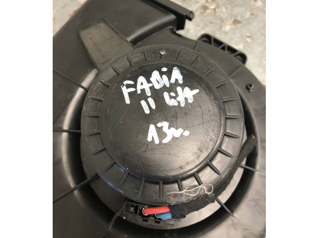 Вентилятор печки    6Q1819015J   Skoda Fabia Mk2 (5J)