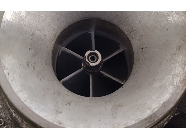 Turbodmychadlo Турбина 8518204 BMW 4 F36 Gran coupe N47D20C