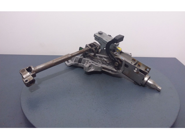    Рулевая рейка 30680132, 30680132   Volvo S40 2004 - 2007 года