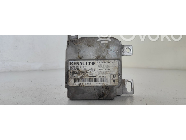 Блок подушек безопасности 8200277315   Renault Clio II