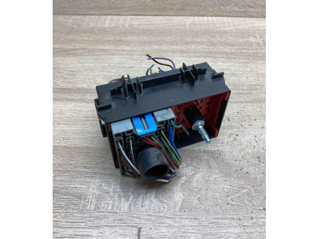   Pojistková skříňka P04868514AB, 17778C   Audi 80 90 S2 B4 1991