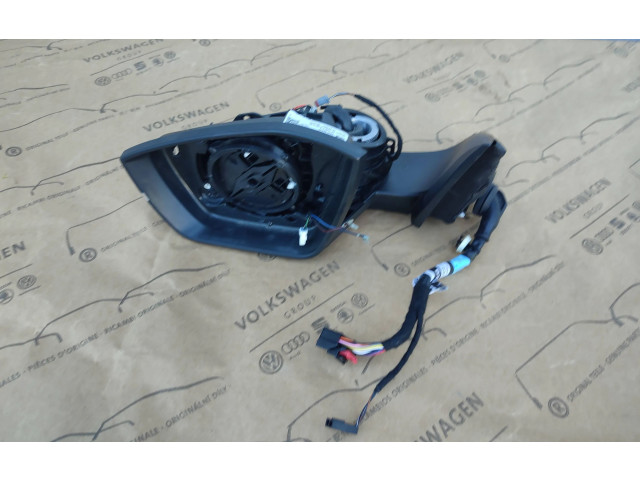 Зеркало электрическое        Skoda Octavia Mk4  2019 -  года   