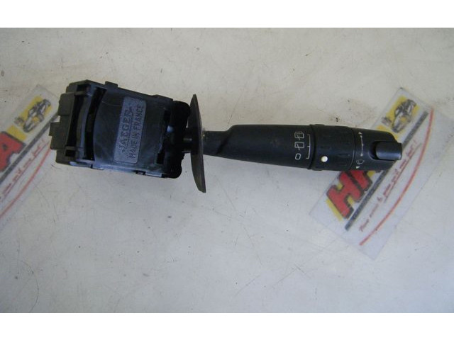 Ручка стеклоочистителей 00006239H5 Citroen Xantia