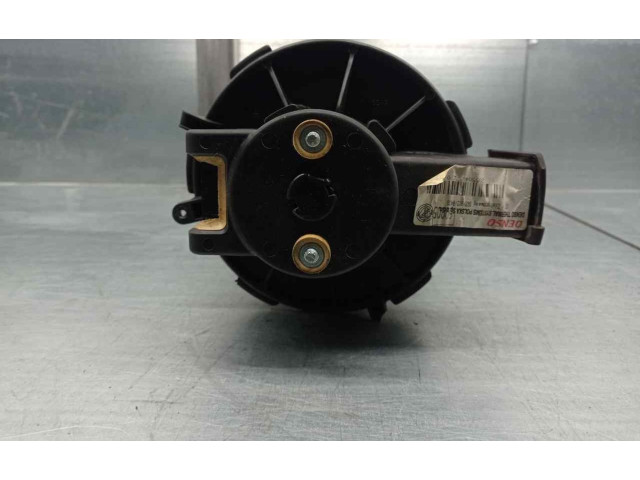 Вентилятор печки    1694761, 503930100   Ford Ka