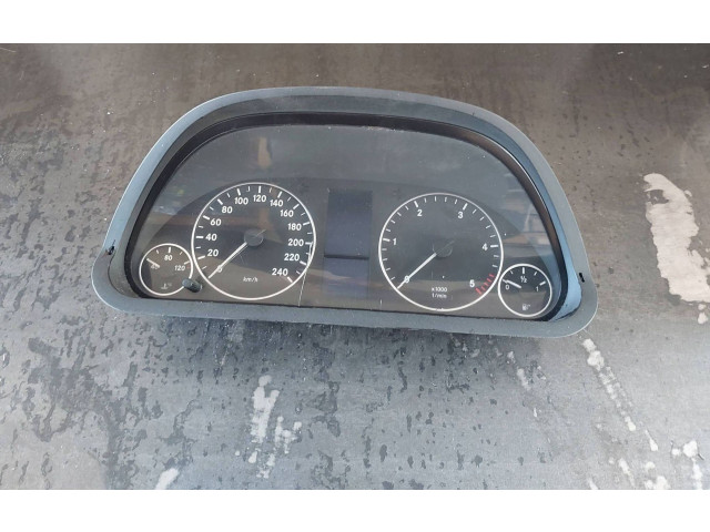 Панель приборов 1031098101, 1031098100   Mercedes-Benz A W169       