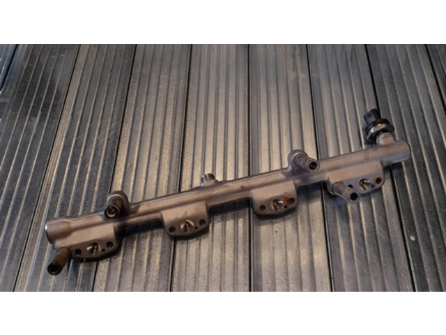 Vstřikovací lišta 8665633, 0261547002 BMW X2 F39 pro benzínový motor 2.0