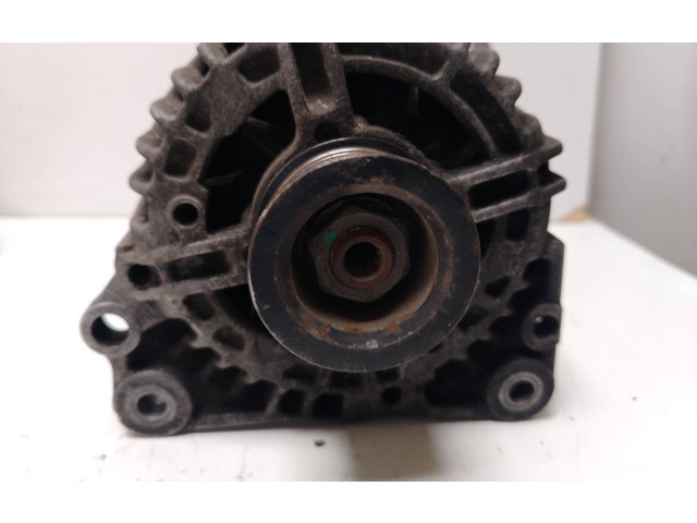 Генератор 03C903023D, 0124325128   Volkswagen Jetta V      