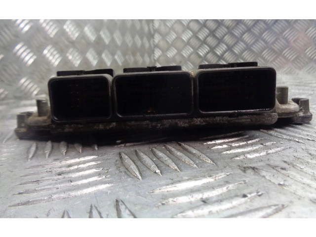 Řídící jednotka 8200085386 Renault Espace IV 2004