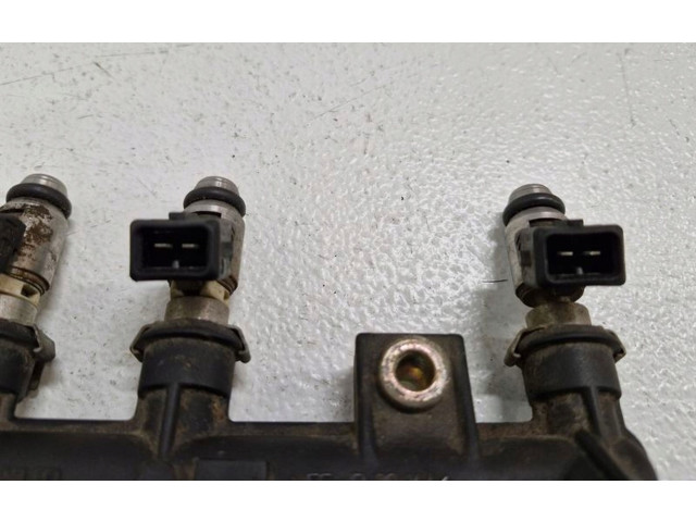 Vstřikovací lišta 3219018301 Fiat Doblo