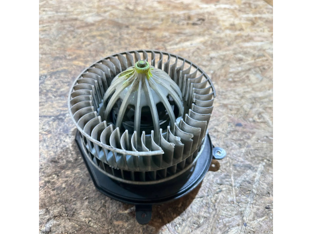Вентилятор печки    A2308210251, 9140010471   Mercedes-Benz E W211