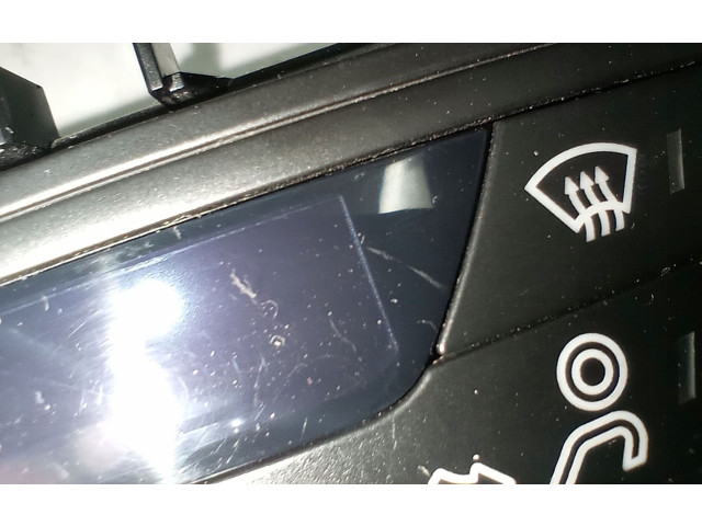 Блок управления климат-контролем AV1T18C612E1067607, E1067607   Ford B-MAX