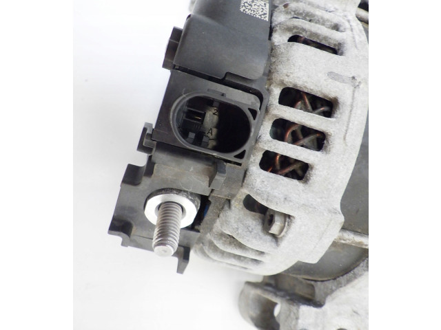 Генератор 31665531 Volvo XC40