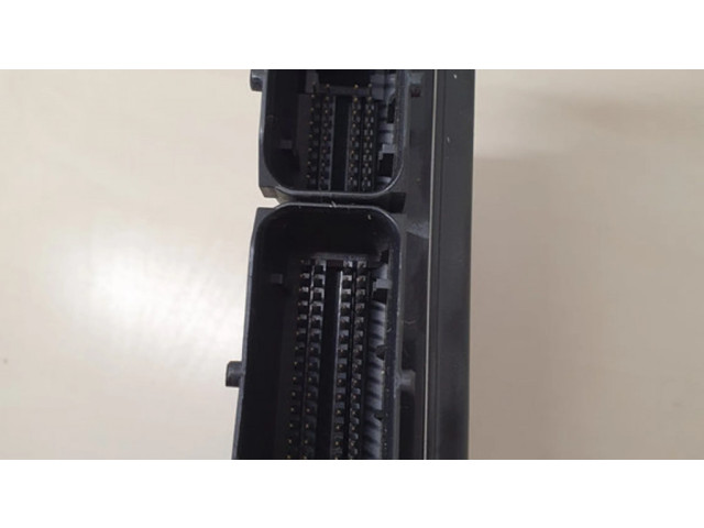 Řídící jednotka RF7N18881U, 2758006674 Mazda 5 2007