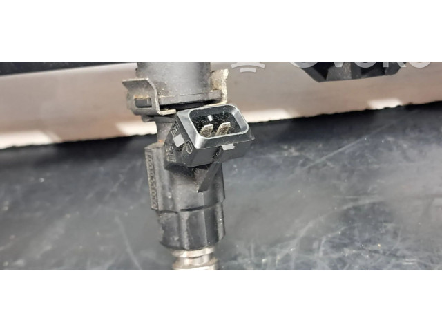 Топливная рампа 030133319L   Volkswagen Polo III 6N 6N2 6NF   для двигателя AFH