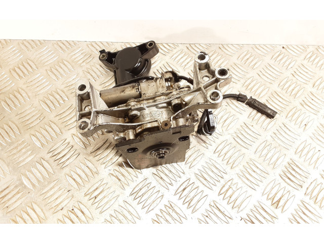 Масляный насос   31401488, 31321050  Volvo XC60 2.0