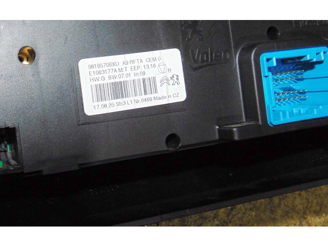Блок управления климат-контролем 98195706XU, E1063177A Peugeot 2008 I