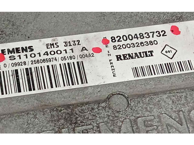 Блок управления двигателем Блок управления S110140011A   Dacia Logan I