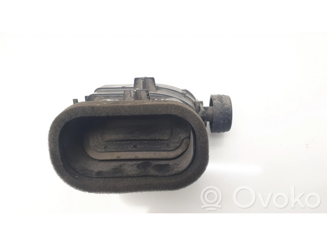 Боковая воздушная решётка