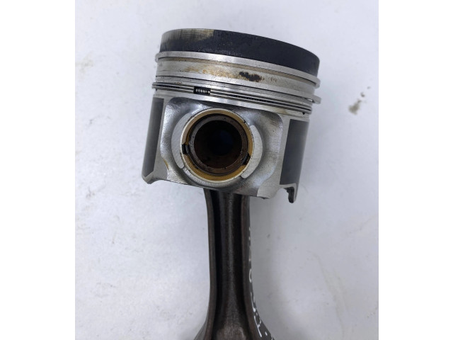  Поршень с шатуном AXD   Volkswagen Transporter - Caravelle T5  