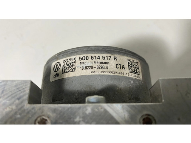 Блок АБС 5Q0907379S, 5Q0907379G   Volkswagen  Golf VII  2013-2019 года