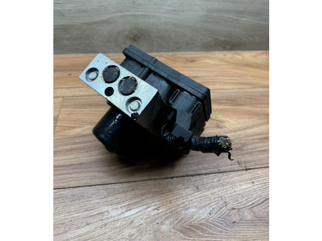 Блок АБС 00401396E0, 30793449 Volvo XC90 2003 - 2006 года