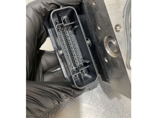 Блок АБС 57110T1VE320M1, 0265244736   Honda  CR-V  2013-2016 года