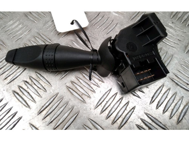 Ручка стеклоочистителей 1357437   Ford Fusion