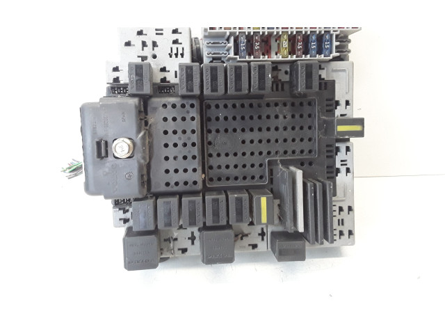 Блок предохранителей 30679527, 08696098   Volvo XC90    
