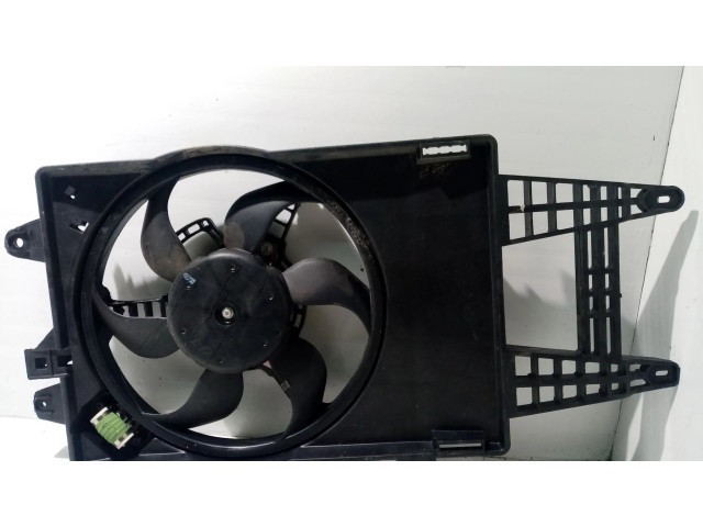 Вентилятор радиатора     823700600    Fiat Punto Evo 1.2