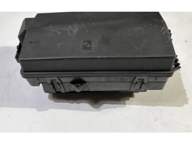 Ящик предохранителей (комплект) 92238272   Chevrolet Camaro