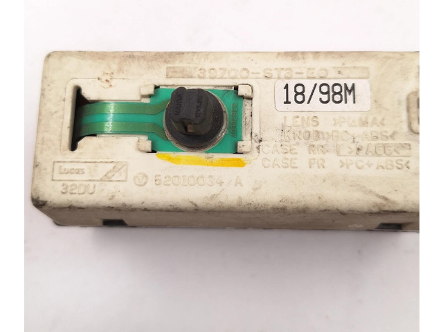 Дисплей    39700ST3E0, 39700-ST3-E0   Rover 200 XV