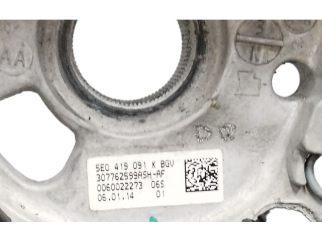 Руль Skoda Octavia Mk3 (5E) 2013 - 2019 года 5E0419091K, CONDESGASTE