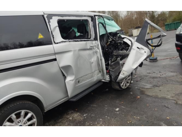 Блок управления двигателя 2412881 Ford Tourneo Custom