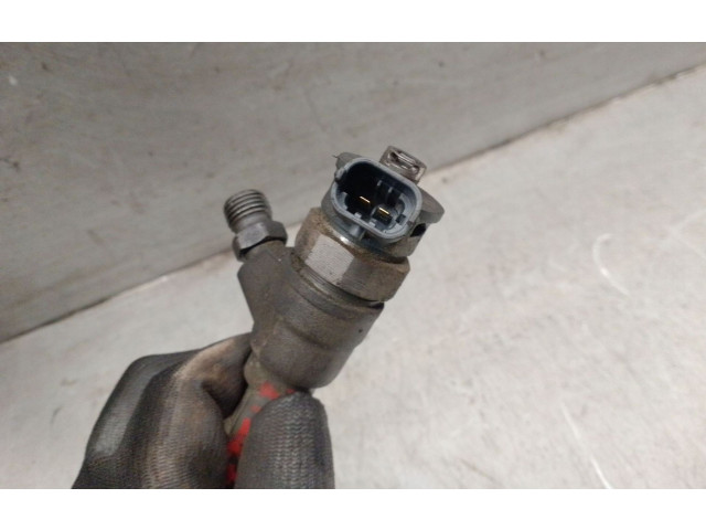 Форсунка 8201453073, 0445110652BOSCH    Dacia Dokker  K9KE626 