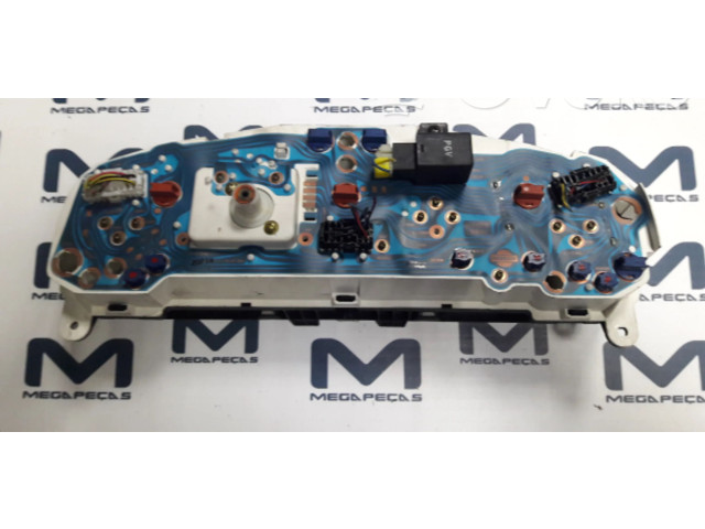 Přístrojová deska Nissan Sunny