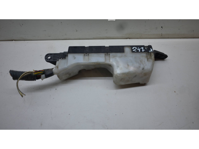 Блок предохранителей     Toyota Corolla Verso AR10    