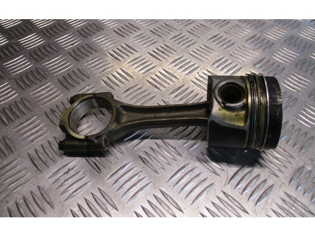  Поршень с шатуном    Seat Ibiza IV (6J,6P)  