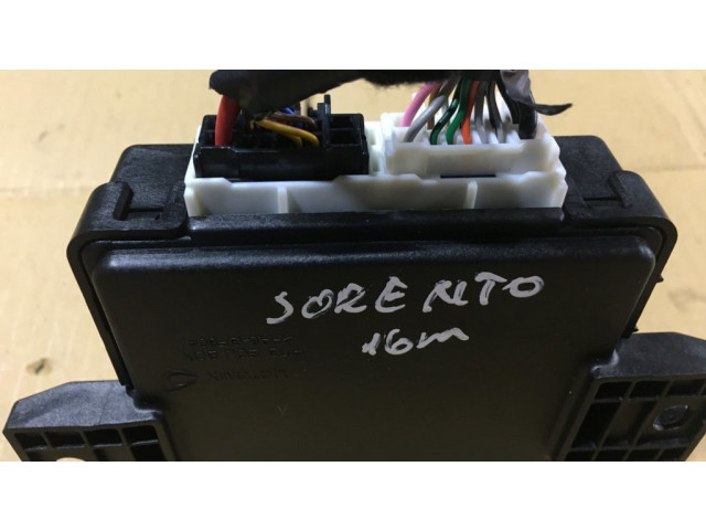 Блок управления 95470C5100 KIA Sorento