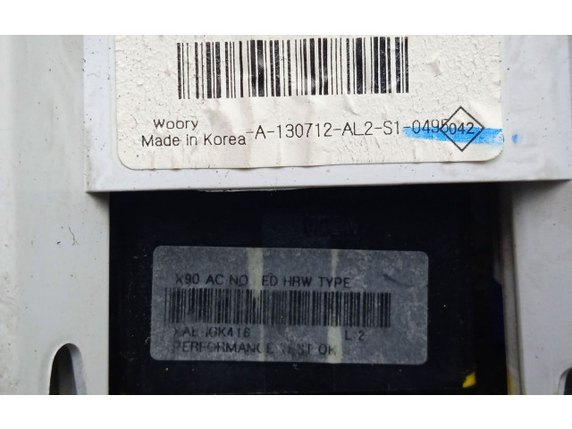 Модуль блока управления кондиционером N108614N Dacia Duster