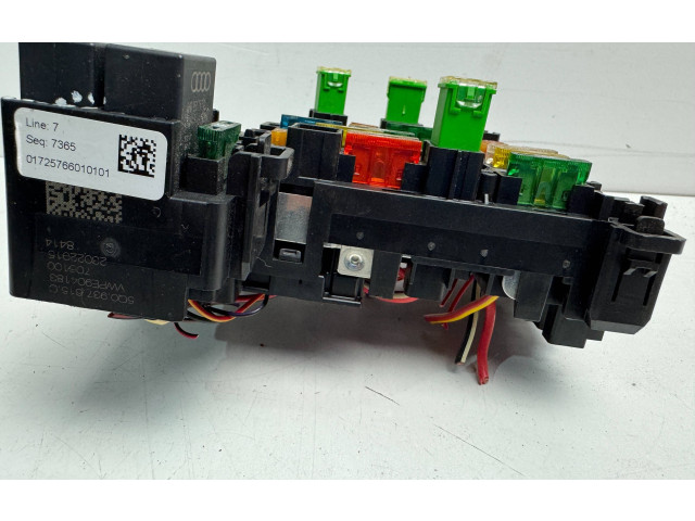 Блок предохранителей 5Q0937615C Volkswagen Golf VII