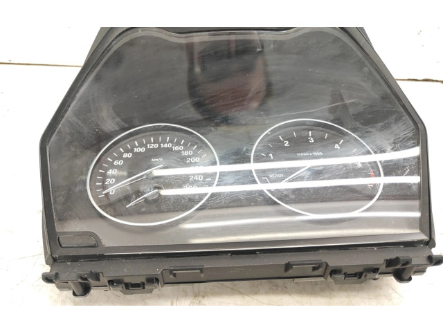 Přístrojová deska BMW X1 F48 F49 2016 9295446, 10327449