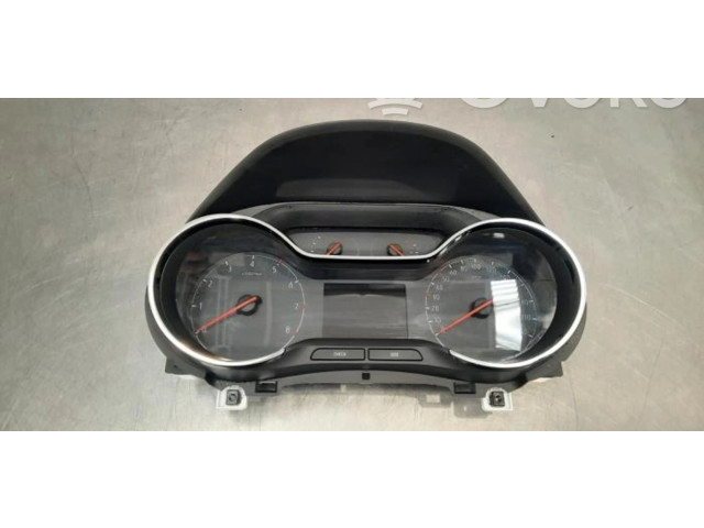 Přístrojová deska Nissan Versa 2020 9836358680