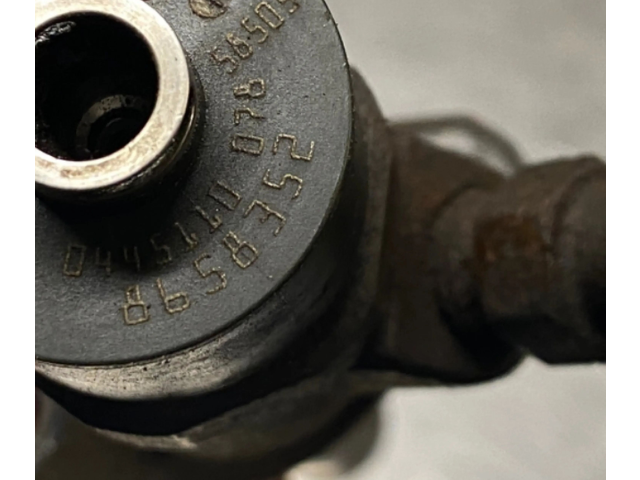 Vstřikovač 8658352, 30756063 Volvo S80