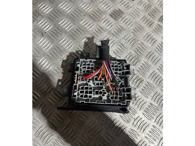   Pojistková skříňka 7P0937149   Volkswagen Touareg II 2012