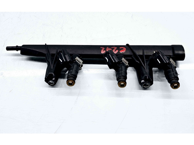 Топливная рампа Peugeot 2008 I