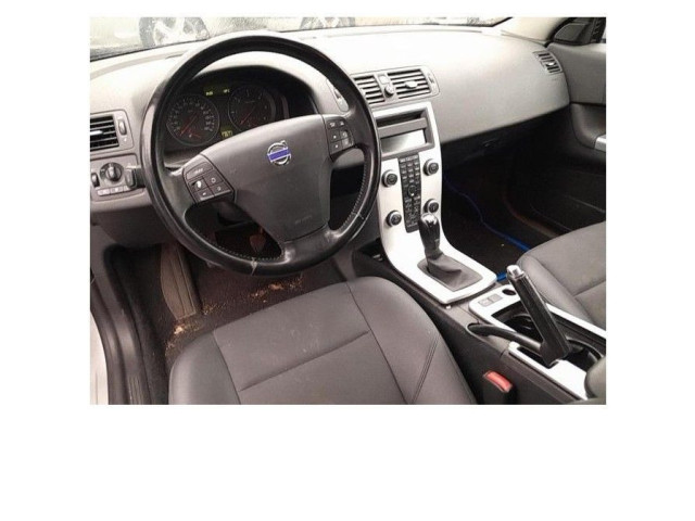 Комплект радиатора 30741094, 30741094 Volvo C30 2007 - 2010 года