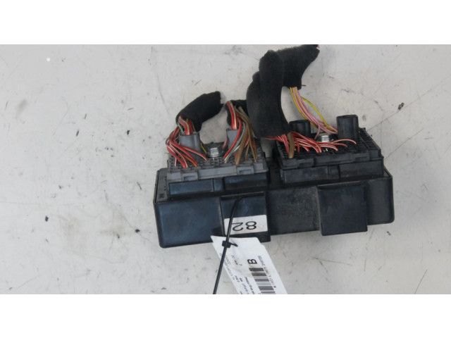 Блок предохранителей    Chevrolet Captiva    