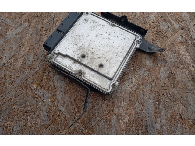 Řídící jednotka 0281014579, P05094821AE   Dodge Journey 2009