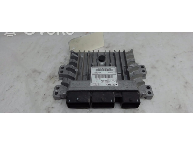 Блок управления двигателя 237102280R Dacia Duster